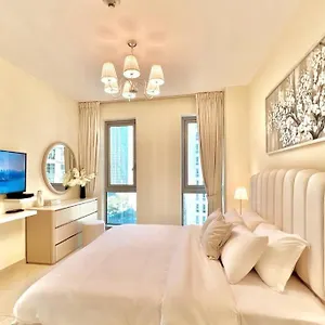  Apartment In Downtown Dubai, 3min Walk To Burj Khalifa & Mall
